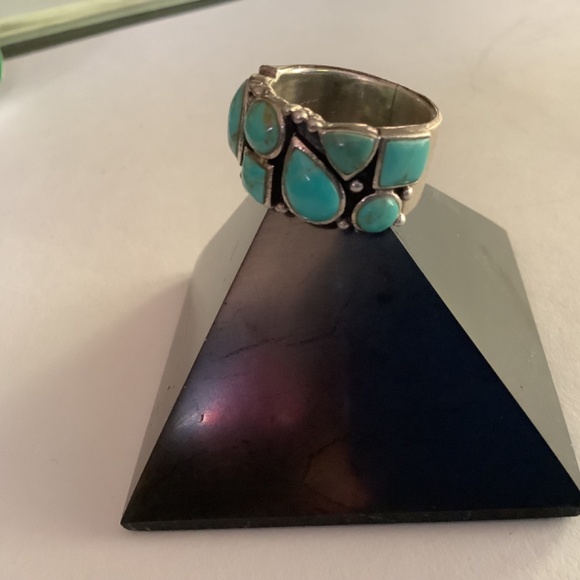 GORGEOUS STERLING SILVER TURQUOISE BAND WITH 7 STONES!! - Picture 3 of 11